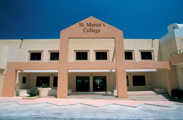Taalreis - Engels - Malta - Embassy Summer / St Martin's College