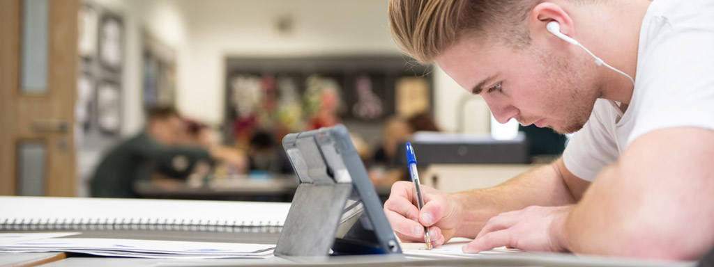 Programme scolaire - Anglais - Grande-Bretagne - Portsmouth College